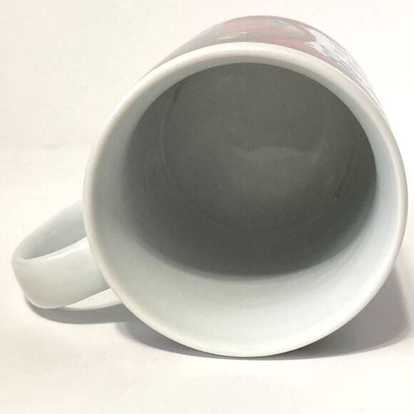 ROYAL WEDDING Prince William Kissing Catherine Kate Middleton Commemorative Mug - Picture 5 of 10